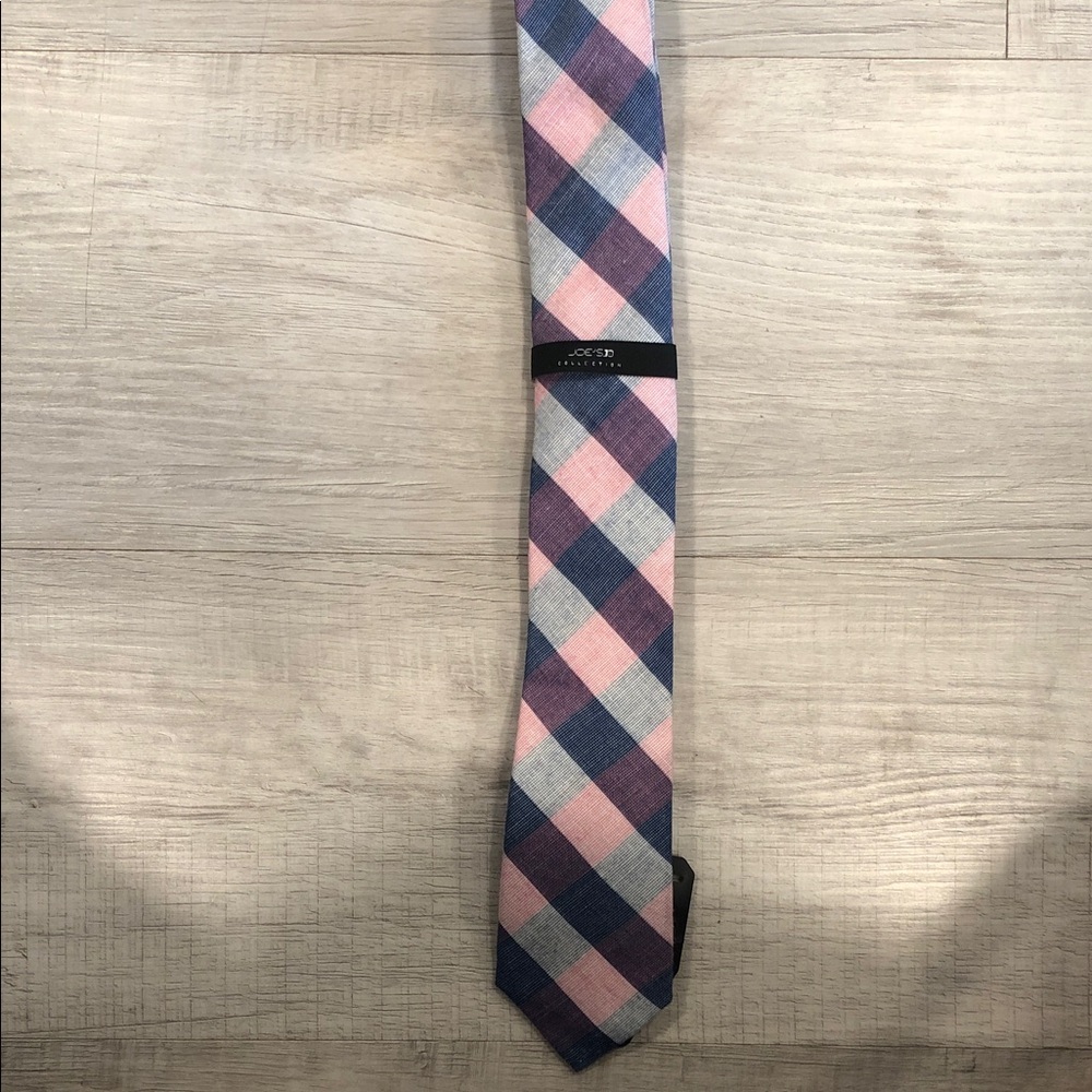 Joe’s Collection Pink, Blue & Light Purple Plaid Tie
